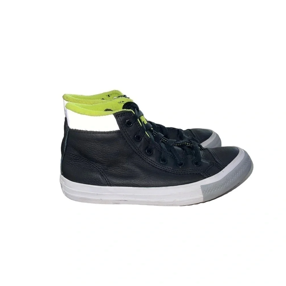 Converse Boys Leather Boots Size 3